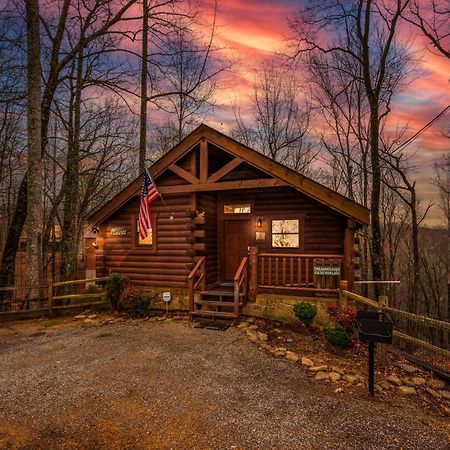 Log Cabin, Hot Tub, Fireplace, Pool Table & Views! Севьервилл Экстерьер фото