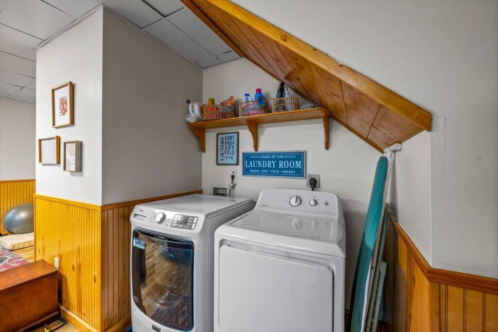Log Cabin, Hot Tub, Fireplace, Pool Table & Views! Севьервилл Экстерьер фото
